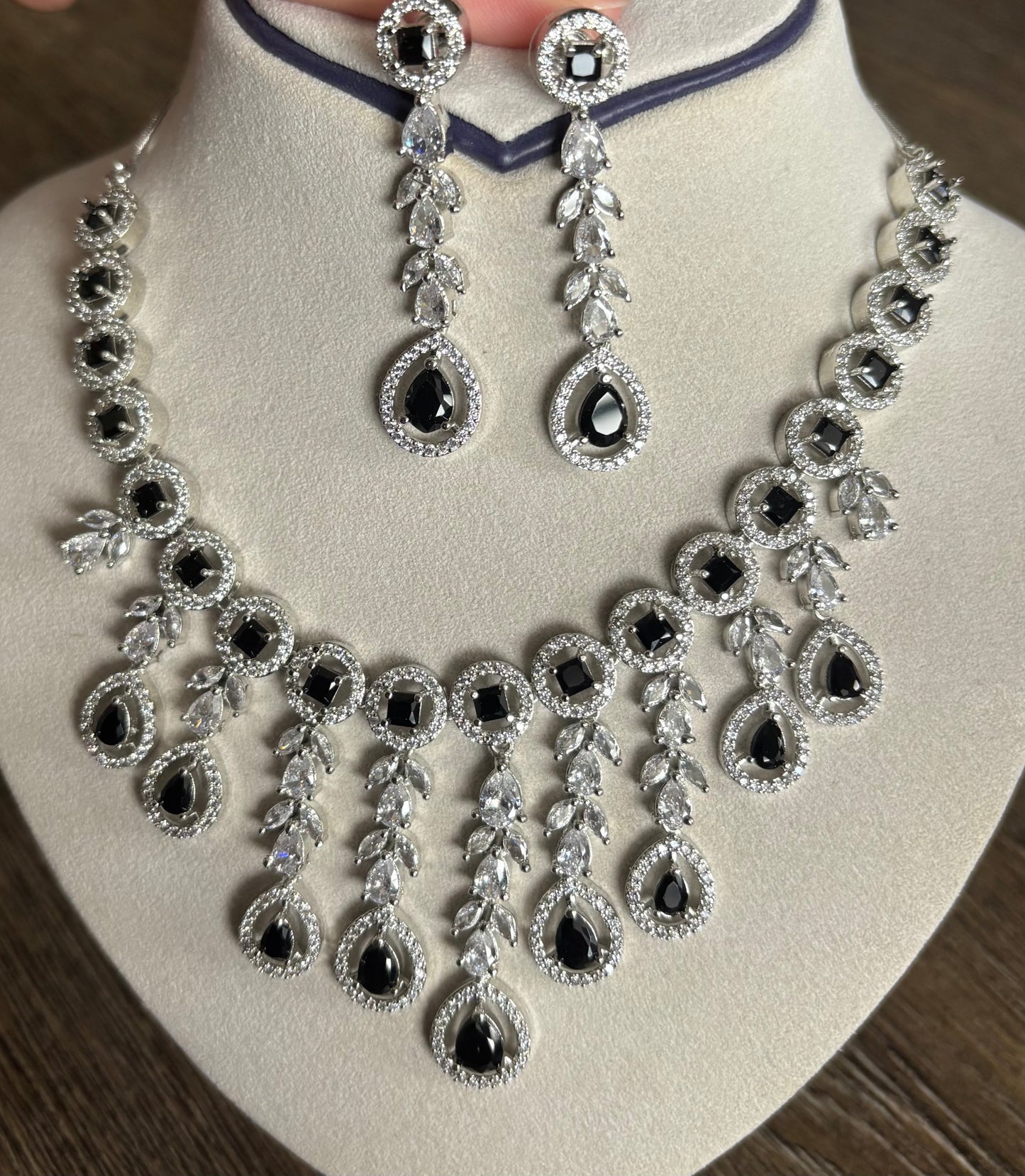 Deena Set