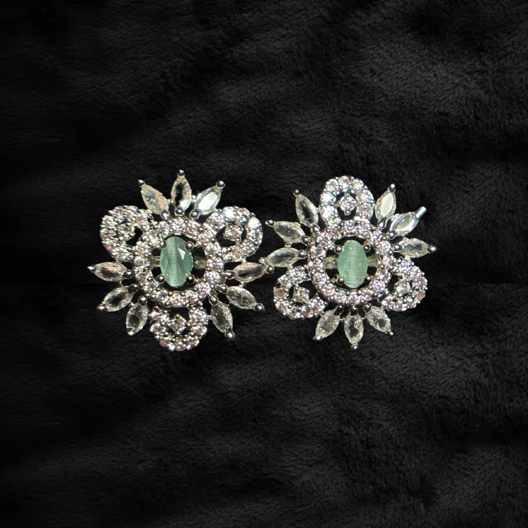 Amra Studs
